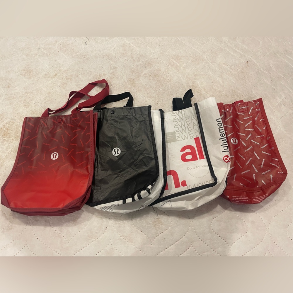 Lululemon small bags